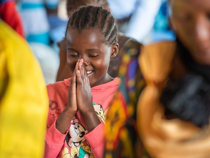 Girl praying