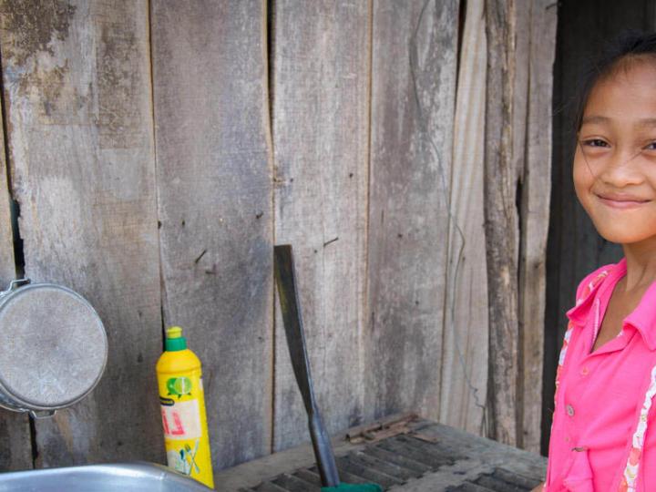 Khmer girl smiles at camera 